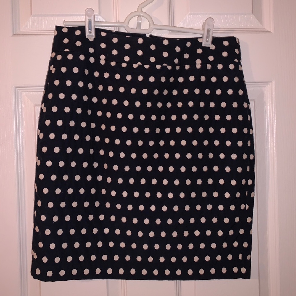 Banana Republic Navy blue + white polka dot skirt